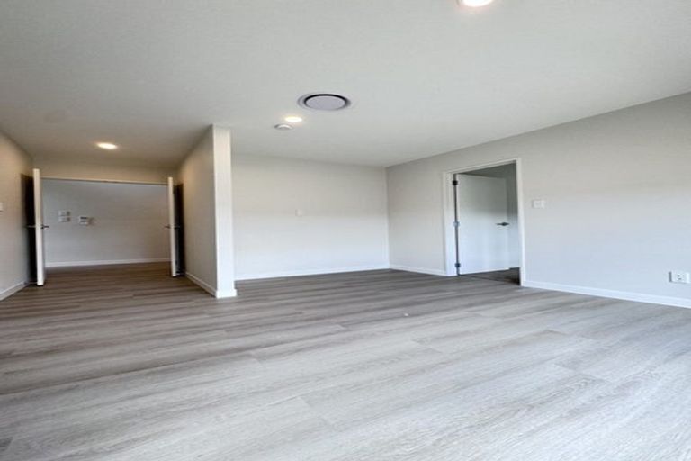 Photo of property in 153 Kowhai Road, Orewa, 0931