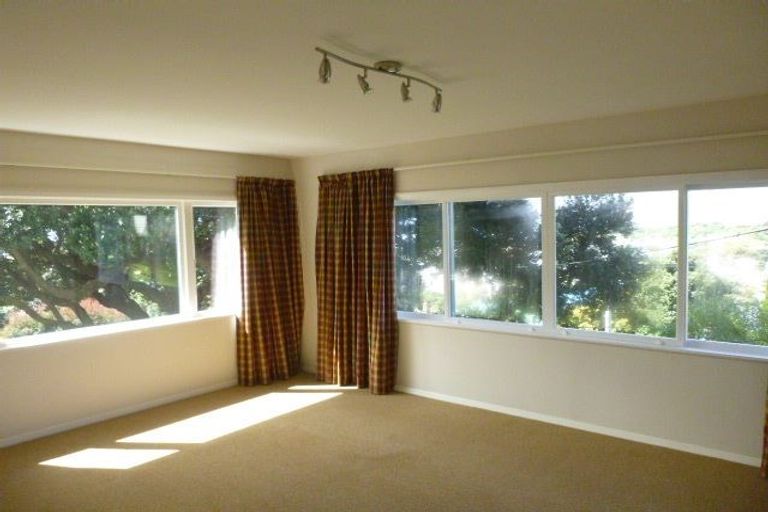 Photo of property in 108 Inglis Street, Seatoun, Wellington, 6022
