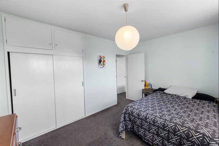 Photo of property in 90 Springs Road, Hornby, Christchurch, 8042