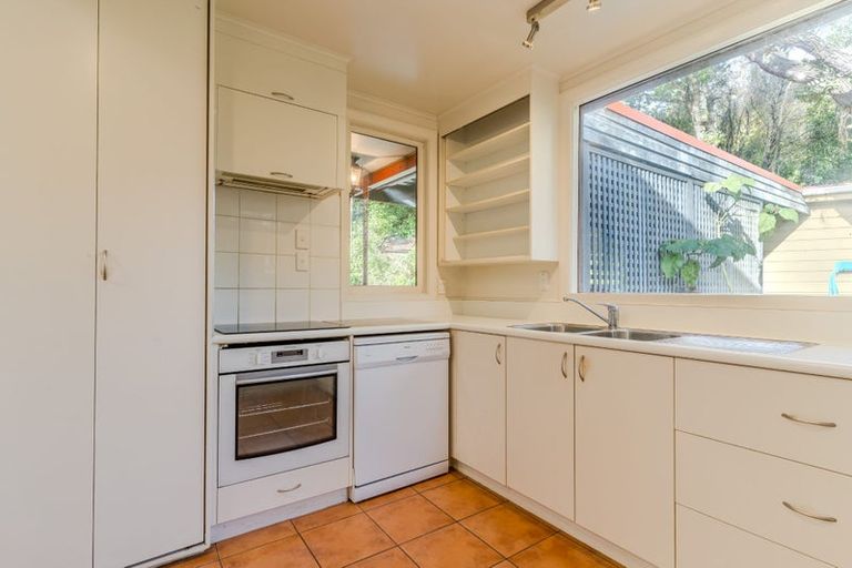 Photo of property in 3 Howard Street, Macandrew Bay, Dunedin, 9014