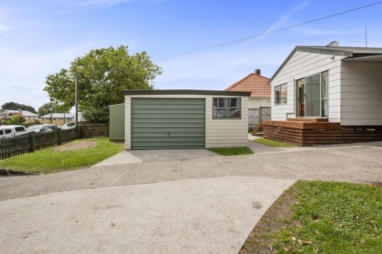 Photo of property in 88 Queen Street, Te Puke, 3119