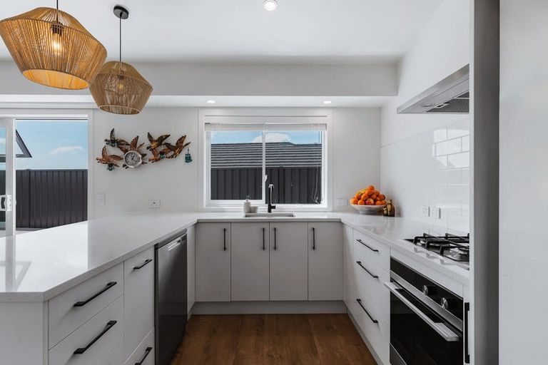 Photo of property in 25 Harakeke Drive, Wharewaka, Taupo, 3330