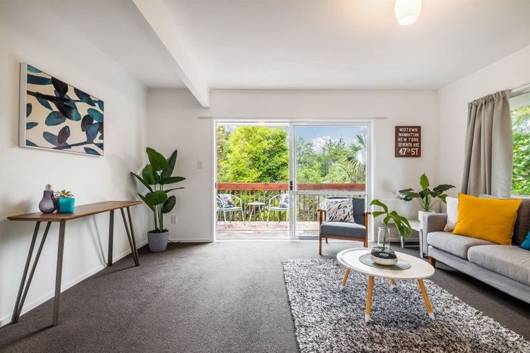 Photo of property in 1/17 Havenwood Place, Birkenhead, Auckland, 0626