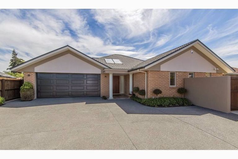 Photo of property in 9 Tobins Lane, Burwood, Christchurch, 8083