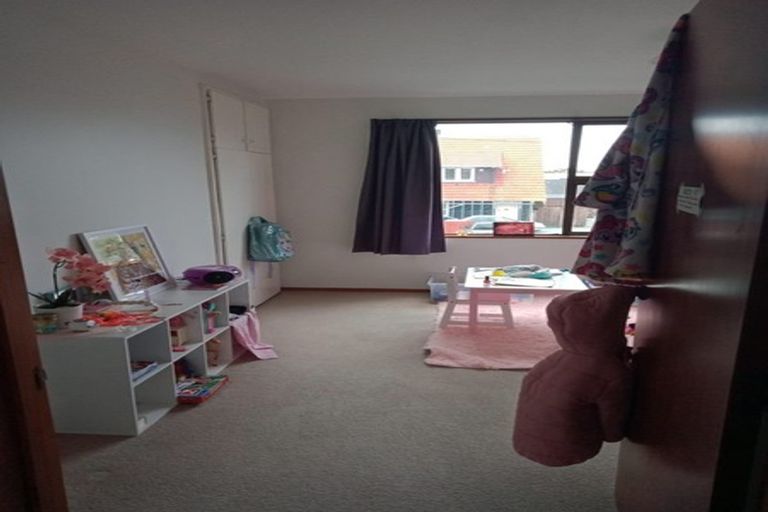 Photo of property in 2/2 Canon Street, St Albans, Christchurch, 8014