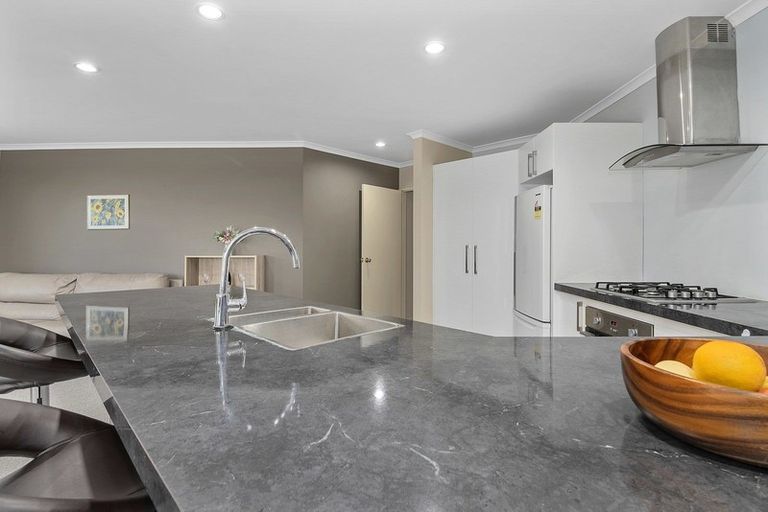 Photo of property in 16 Kingsford Drive, Stoke, Nelson, 7011