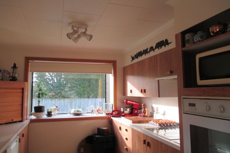 Photo of property in 67 Cox Street, Geraldine, 7930