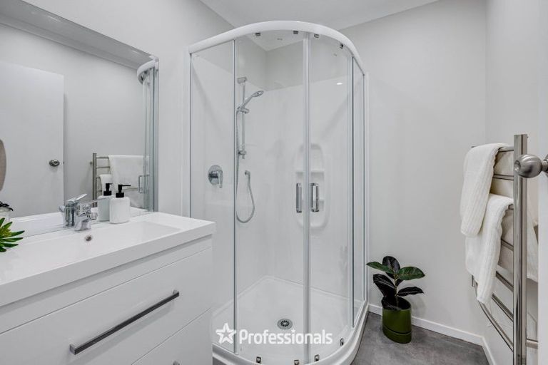 Photo of property in 56f2- Ward Street, Trentham, Upper Hutt, 5018