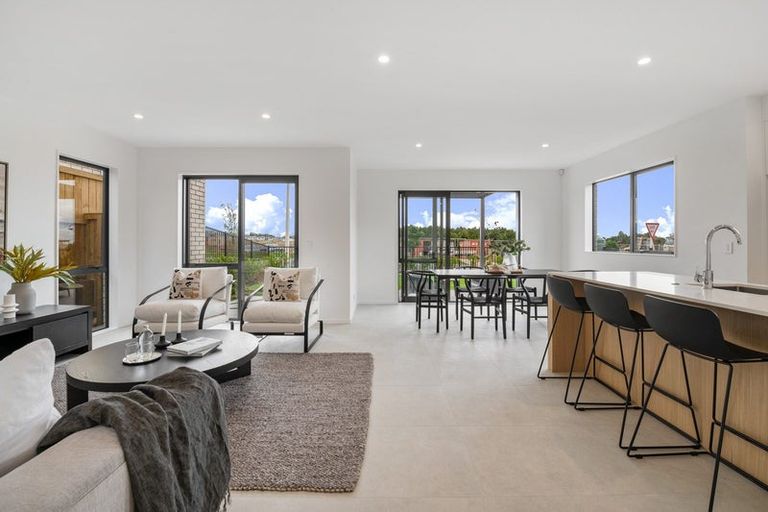 Photo of property in 34 Koura Road, Flat Bush, 2019
