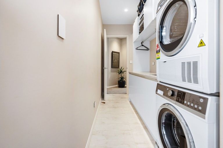 Photo of property in 24 Heartstone Place, Te Kamo, Kamo, 0185