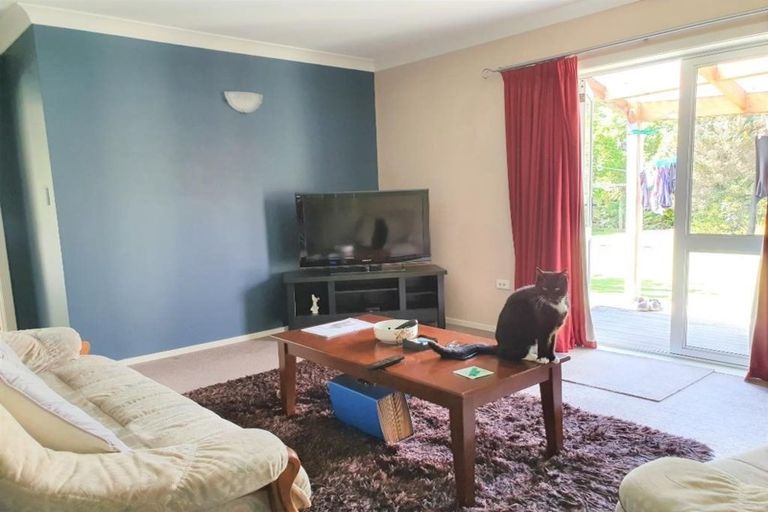 Photo of property in 23 Sandford Street, Trentham, Upper Hutt, 5018