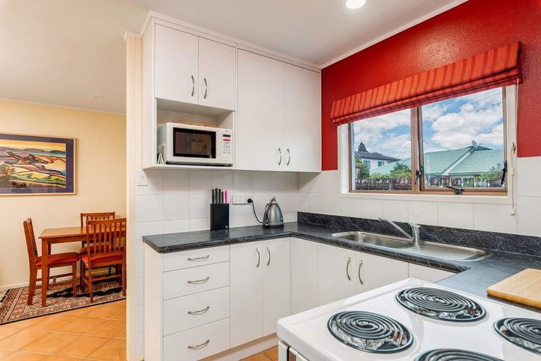 Photo of property in 4/138 Hutchinson Avenue, New Lynn, Auckland, 0600