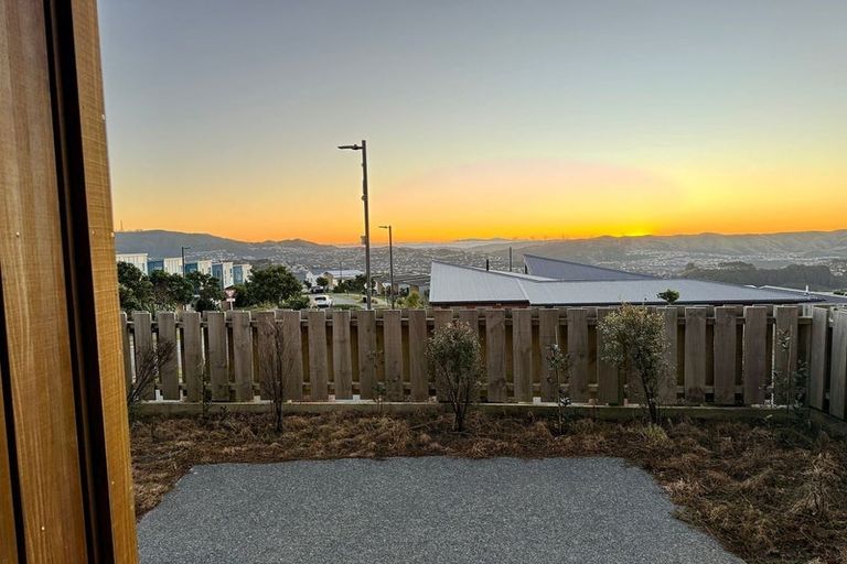 Photo of property in 73 Cedarwood Street, Woodridge, Wellington, 6037