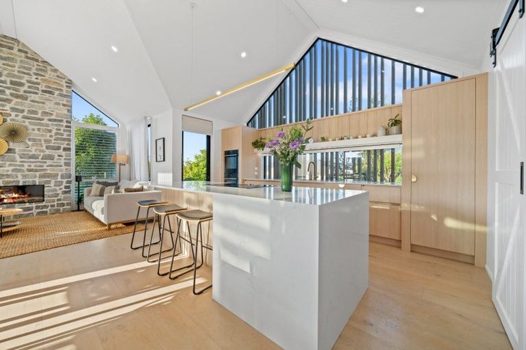 Photo of property in 5 Winstone House Road, Paerata, 2124