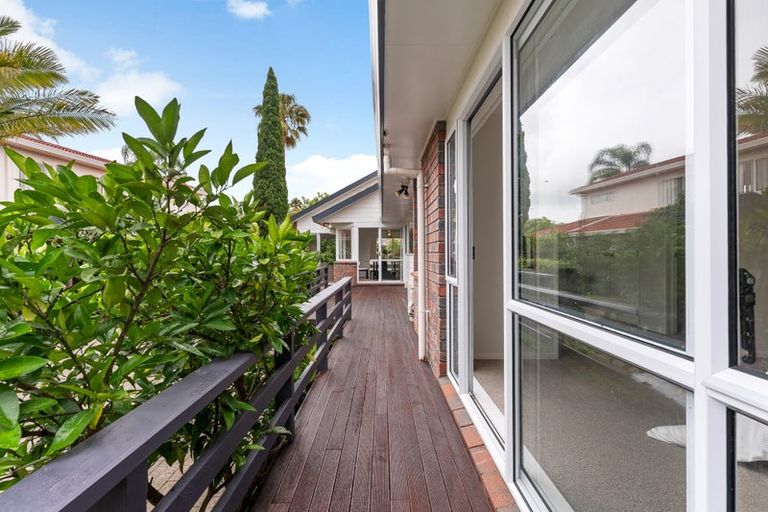 Photo of property in 3 Bronte Place, Somerville, Auckland, 2014