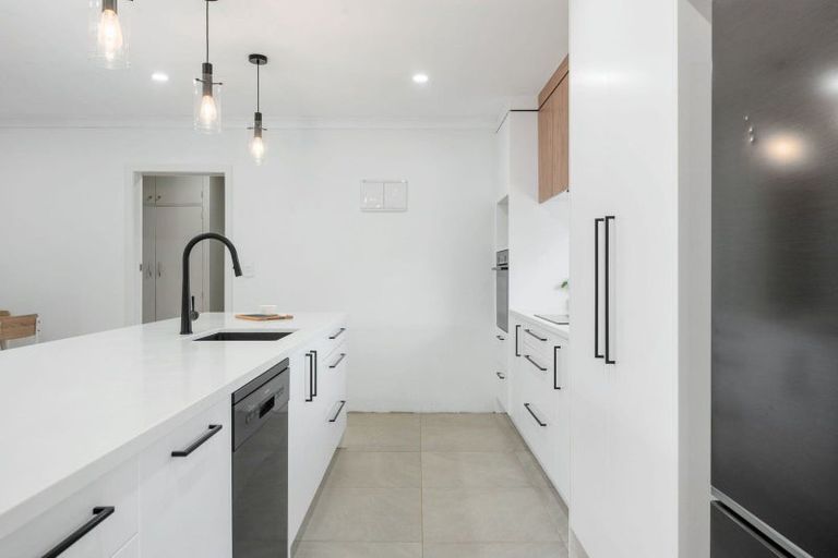 Photo of property in 27a Macdonald Road, Glenview, Hamilton, 3206