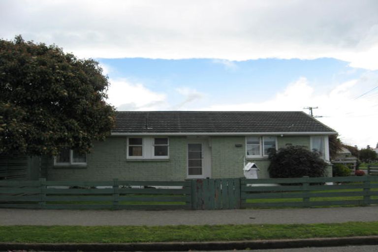 Photo of property in 32 Clyde Street, Masterton, 5810