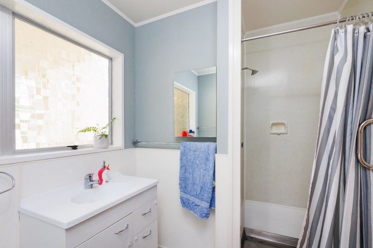 Photo of property in 42a Seddon Street, Feilding, 4702