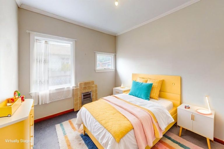 Photo of property in 28 Knowles Street, Terrace End, Palmerston North, 4410