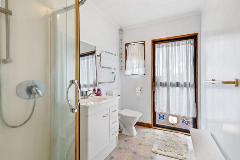Photo of property in 21 Weir Crescent, Onerahi, Whangarei, 0110