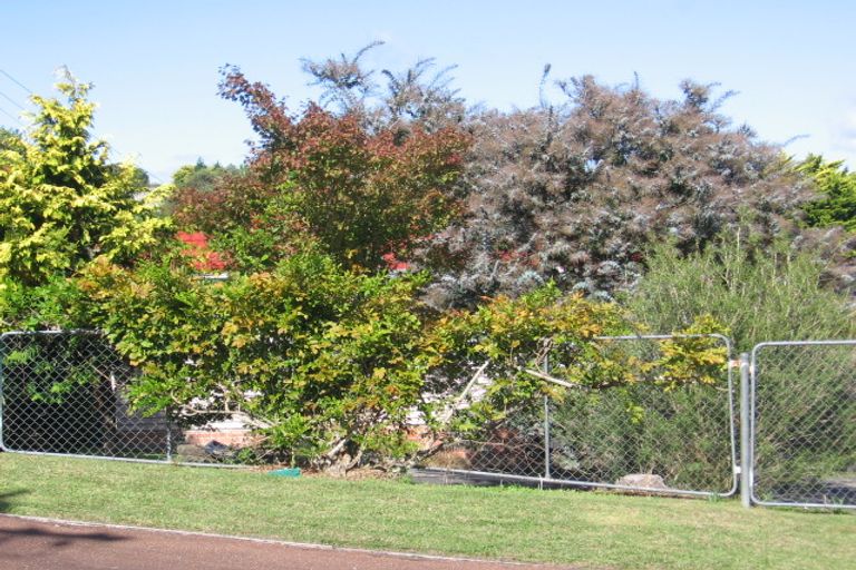 Photo of property in 1/24 Routley Drive, Glen Eden, Auckland, 0602