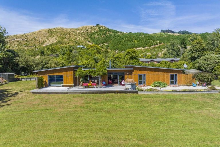 Photo of property in 45 Mahaki Road, Nikau Valley, Paraparaumu, 5032