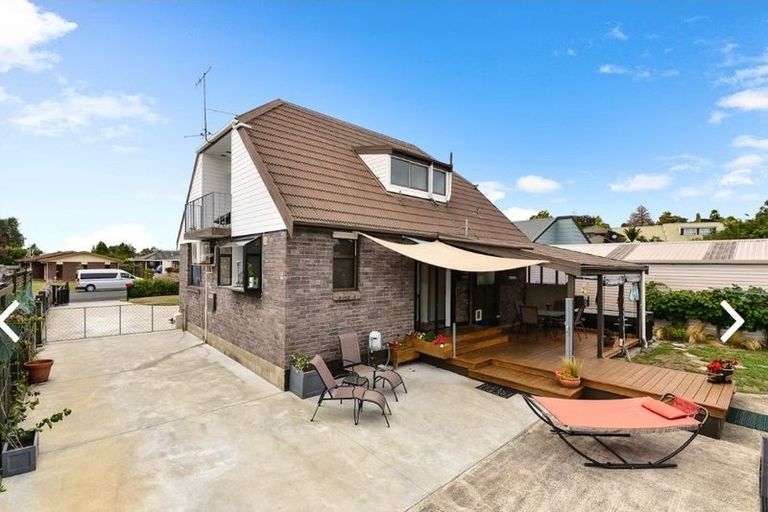 Photo of property in 50 Poaka Avenue, Dinsdale, Hamilton, 3204