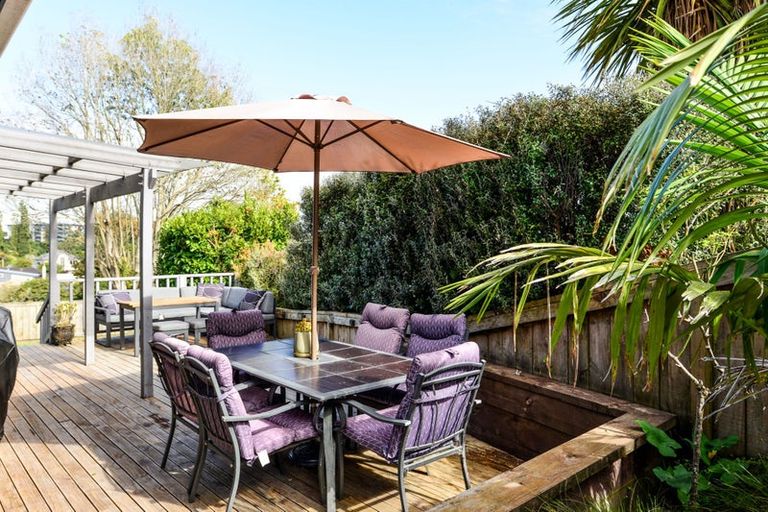 Photo of property in 30 Banbury Crescent, Fairfield, Hamilton, 3214