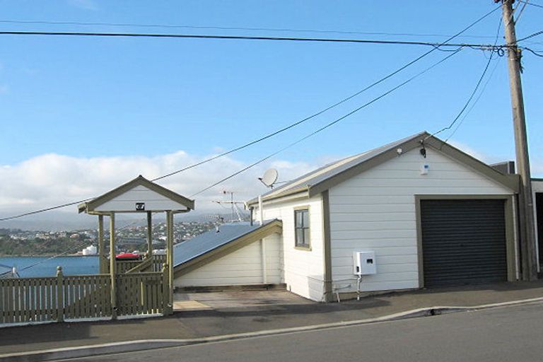 Photo of property in 67 Overtoun Terrace, Hataitai, Wellington, 6021