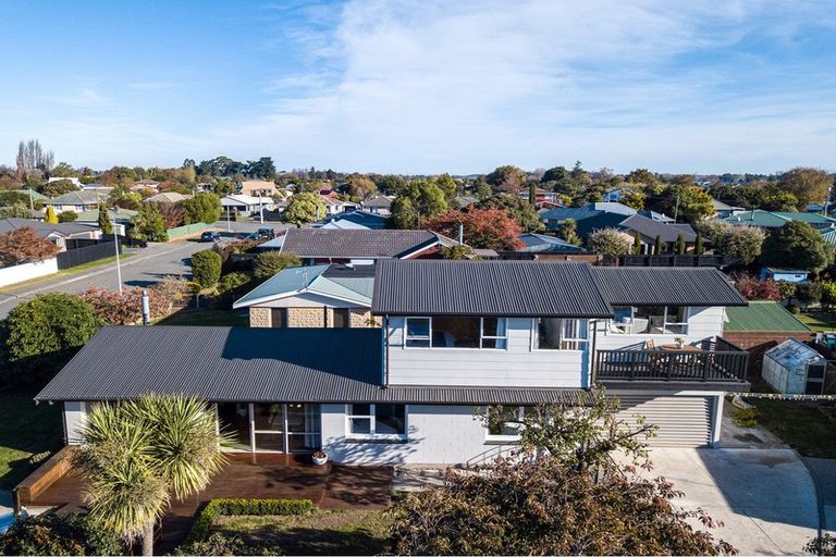 Photo of property in 56 Fern Drive, Halswell, Christchurch, 8025