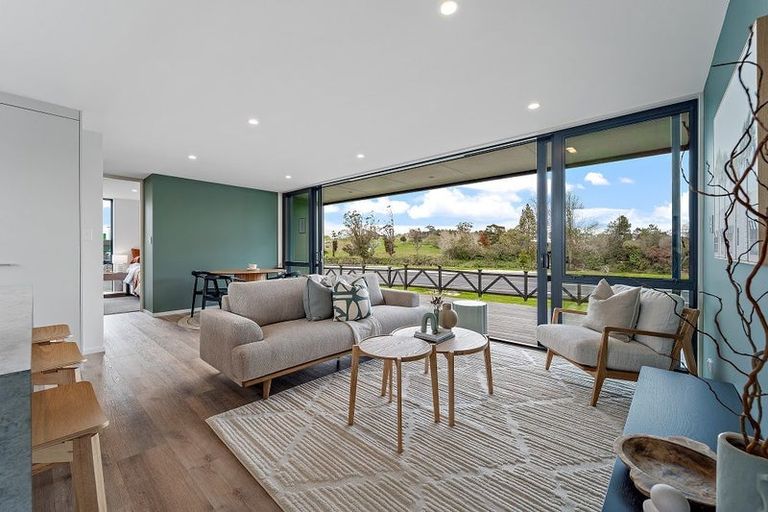 Photo of property in 38 Ferry Road, Waipu, 0510