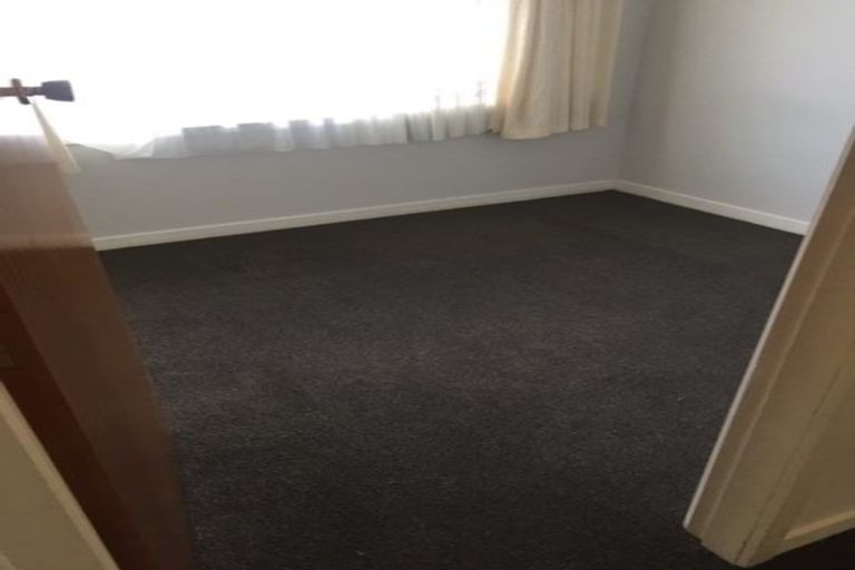 Photo of property in 5 Pahau Place, Cracroft, Christchurch, 8025