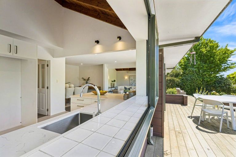 Photo of property in 18 Ander Place, Takapuna, Auckland, 0622