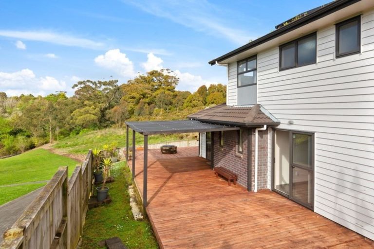 Photo of property in 103 Keri Vista Rise, Papakura, 2110