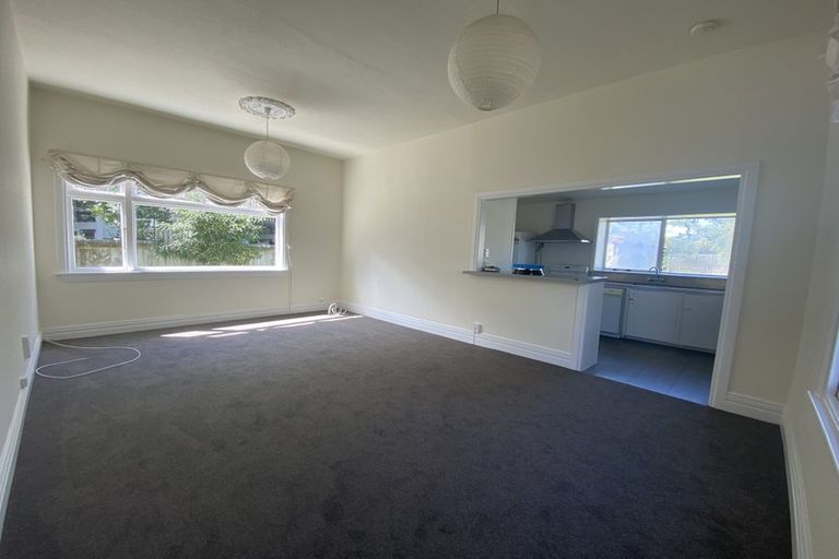 Photo of property in 134 Holly Road, St Albans, Christchurch, 8014