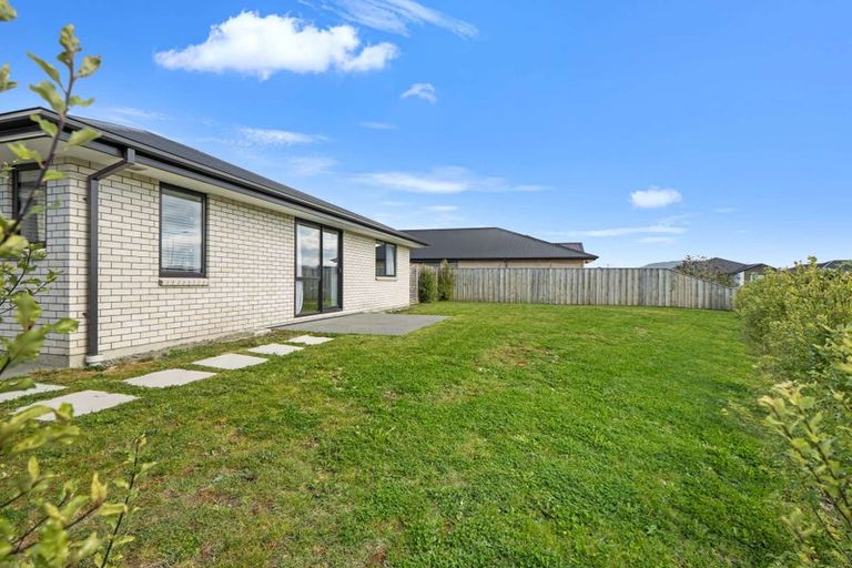 Photo of property in 31 Kingfisher Avenue, Amberley, 7410