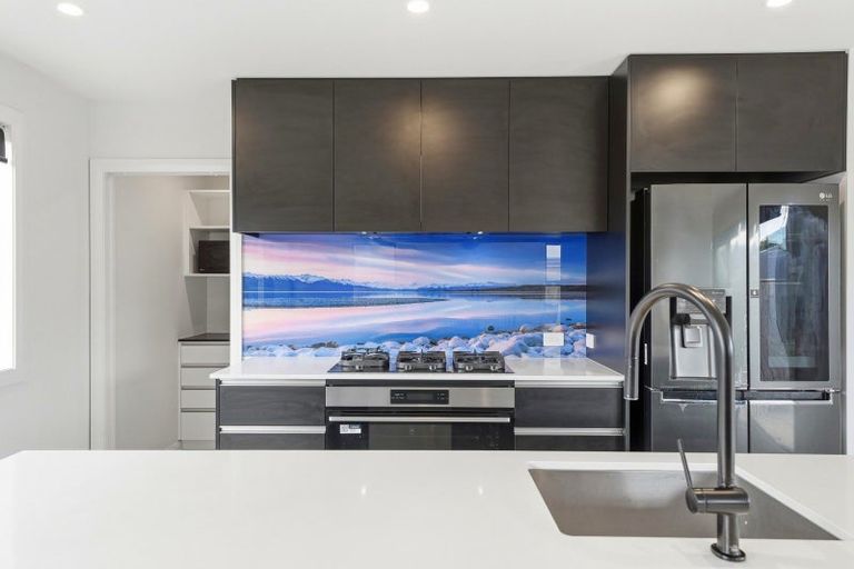 Photo of property in 71 Freedom Drive, Kelvin Grove, Palmerston North, 4414