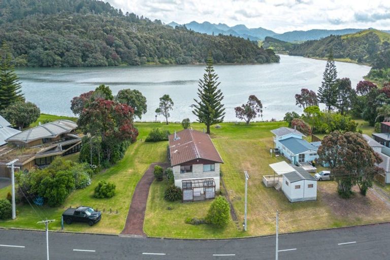 Photo of property in 117a Patuwai Drive, Whangamata, 3620