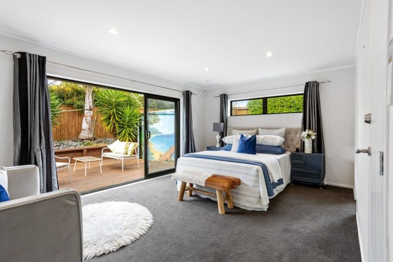 Photo of property in 65 Sunny Crescent, Huapai, Kumeu, 0810