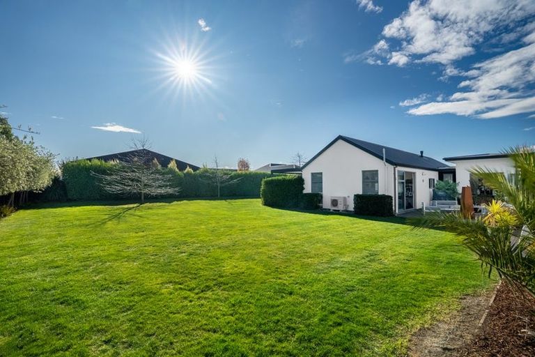 Photo of property in 18 Brampton Drive, West Melton, 7618