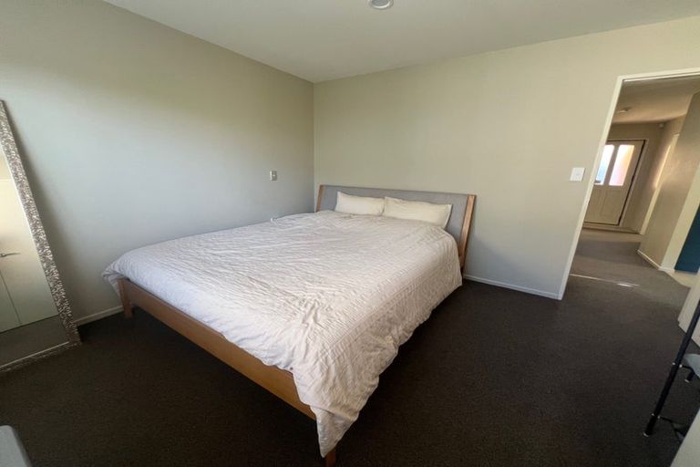 Photo of property in 18 Ballymore Drive, Pinehill, Auckland, 0632