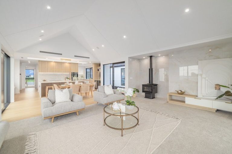 Photo of property in 282 Curraghs Road, Rolleston, Christchurch, 7676