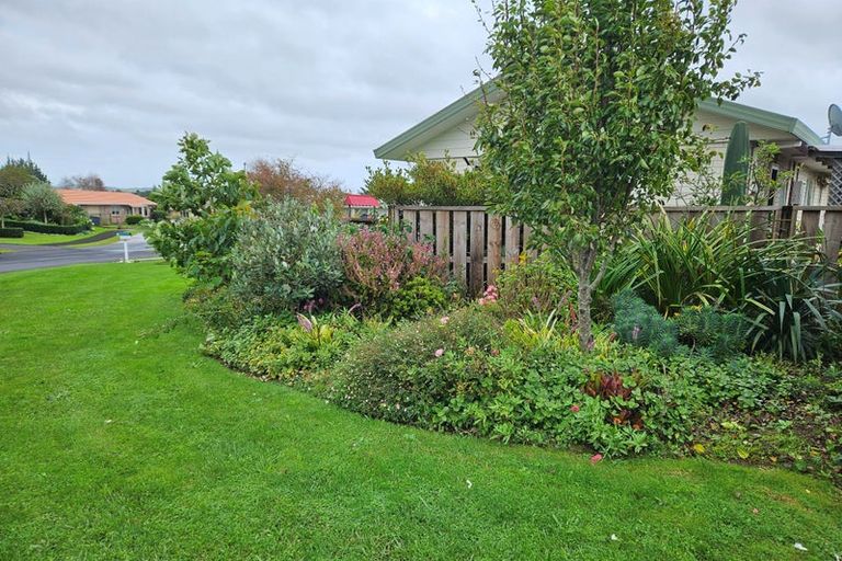 Photo of property in 35 Waimanawa Lane, Waiuku, 2123