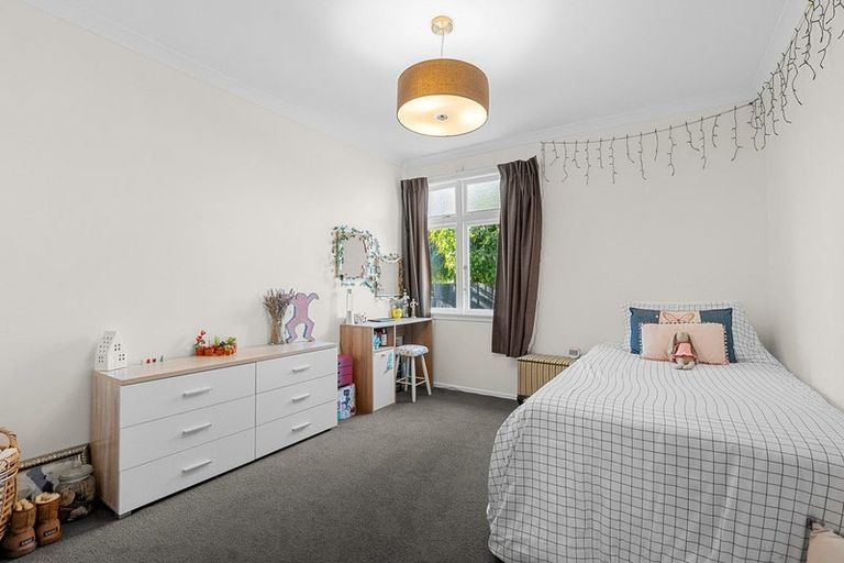 Photo of property in 78 Jellicoe Street, Martinborough, 5711