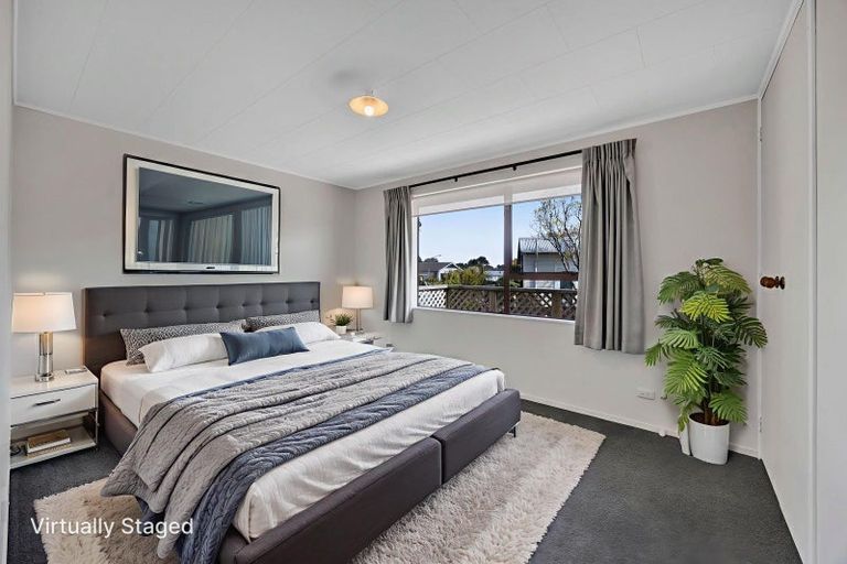 Photo of property in 10 Aratapu Street, Waitara, 4320