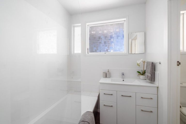 Photo of property in 89 Oakhampton Street, Hornby, Christchurch, 8042