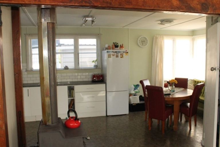 Photo of property in 66 Rintoul Street, Westport, 7825