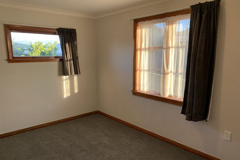 Photo of property in 20 Milton Street, Roslyn, Palmerston North, 4414