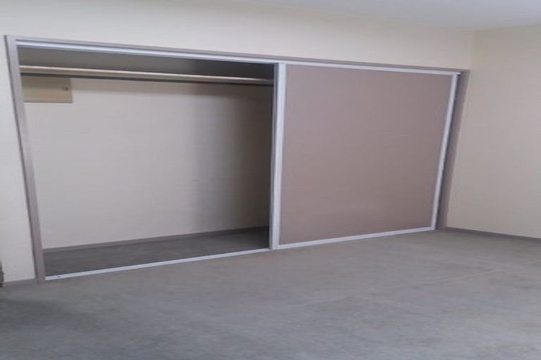 Photo of property in 17u9 Adelaide Road, Mount Cook, Wellington, 6021