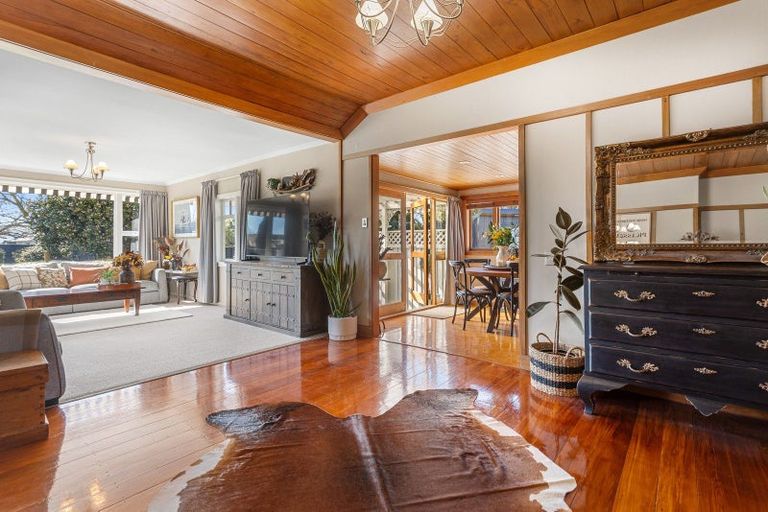 Photo of property in 2 Church Street, Amberley, 7410